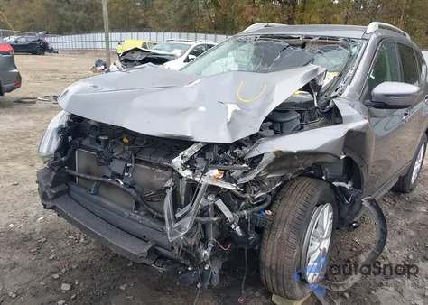 2019 Nissan Rogue Sv z USA, uszkodzony, nr VIN KNMAT2MTXKP553356